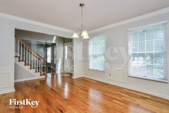 Foto del edificio - 16030 Surfview Ct