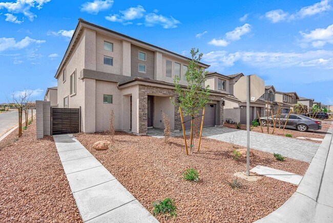 Foto del edificio - 4 br, 3.5 bath House - 697 Steep Canyon Ave