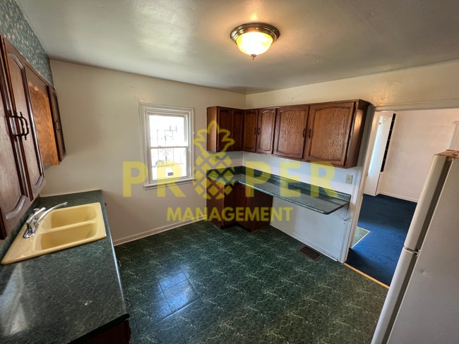 Building Photo - 3 bedrooms 1 bathroom house for rent in Da...