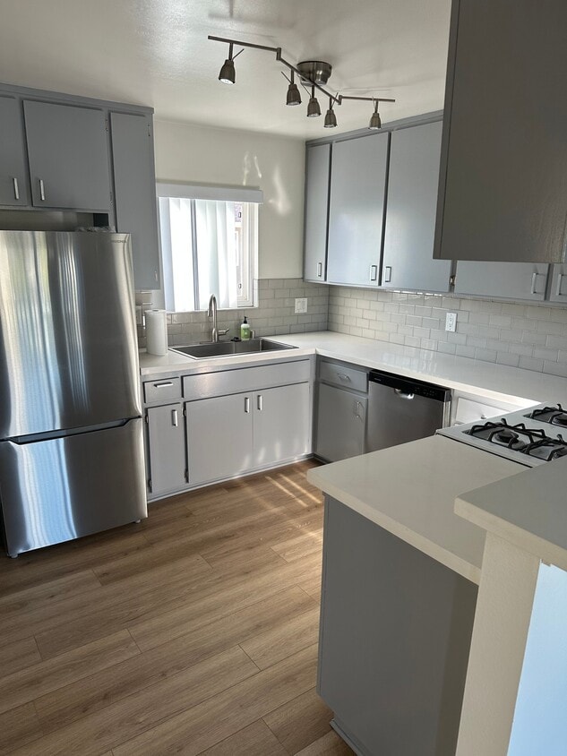 Photo - 4932 Charlene Cir (Huntington Beach, CA)