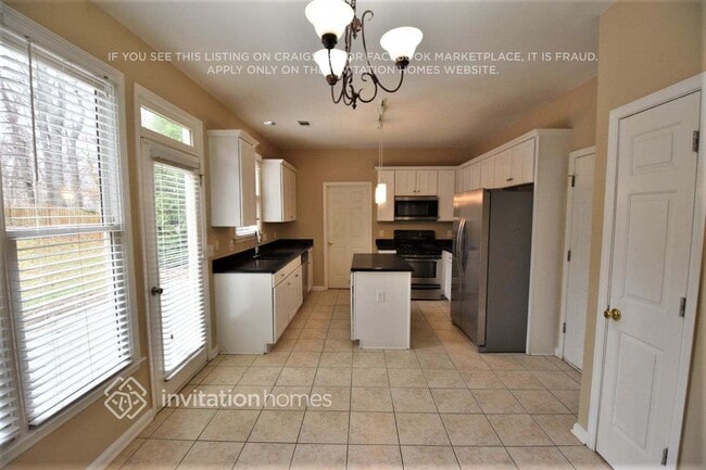 Foto del edificio - 2923 Misty Rock Cove