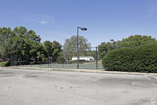 Cancha de tenis - Jamesbridge Apartments