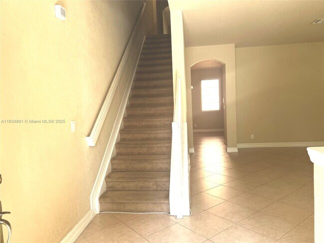 Building Photo - 131 Ennis Ln
