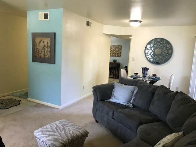 Interior Photo - The Townes at Jones Run