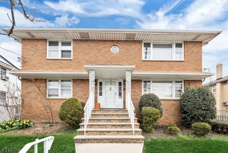 15 Spencer Ave, Clifton, NJ 07013 Room for Rent in Clifton, NJ