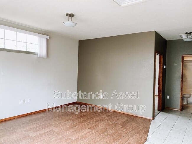 Photo - 2612 NW 50th St Apartment