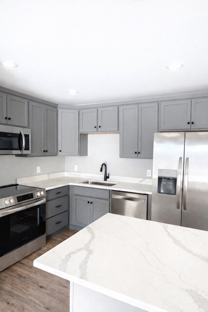 Foto del edificio - 18 Luzerne Rd