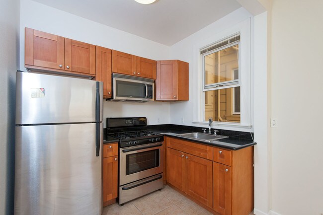 Foto del edificio - 1547 Clay St