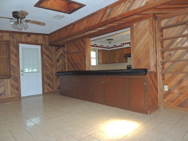 Foto del edificio - 2187 Glenwood Dr