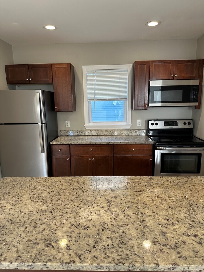 Foto del edificio - 91 Homes Ave