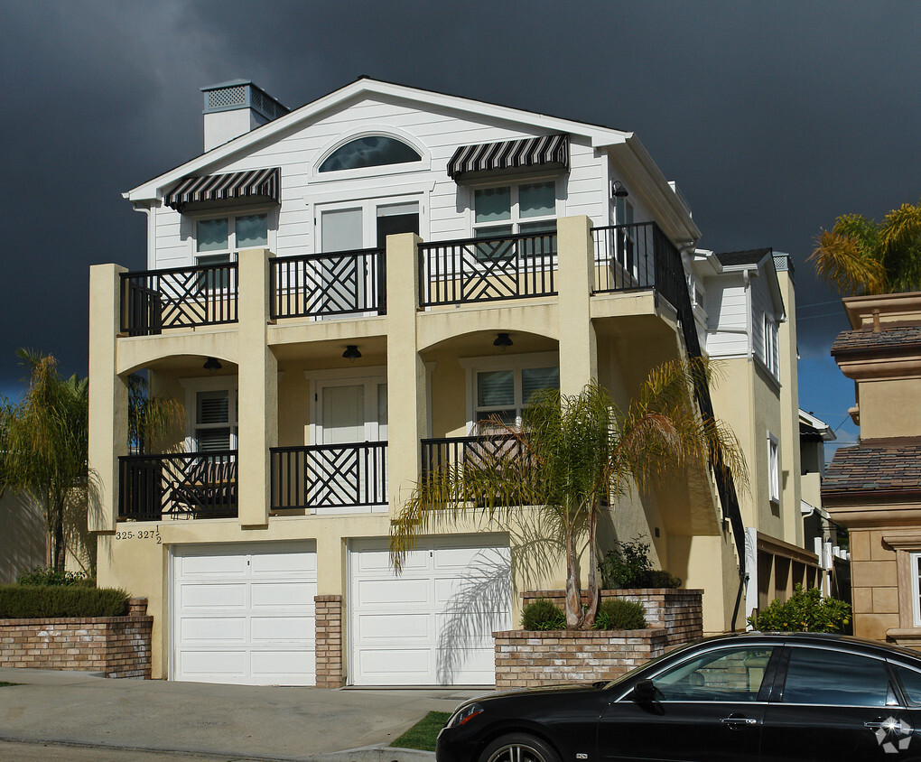 Building Photo - Marguerite Apartments