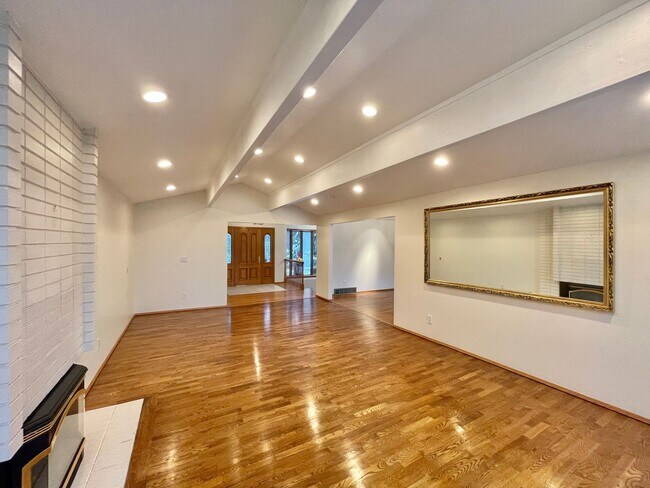 Foto del edificio - 8611 NE 26th Pl