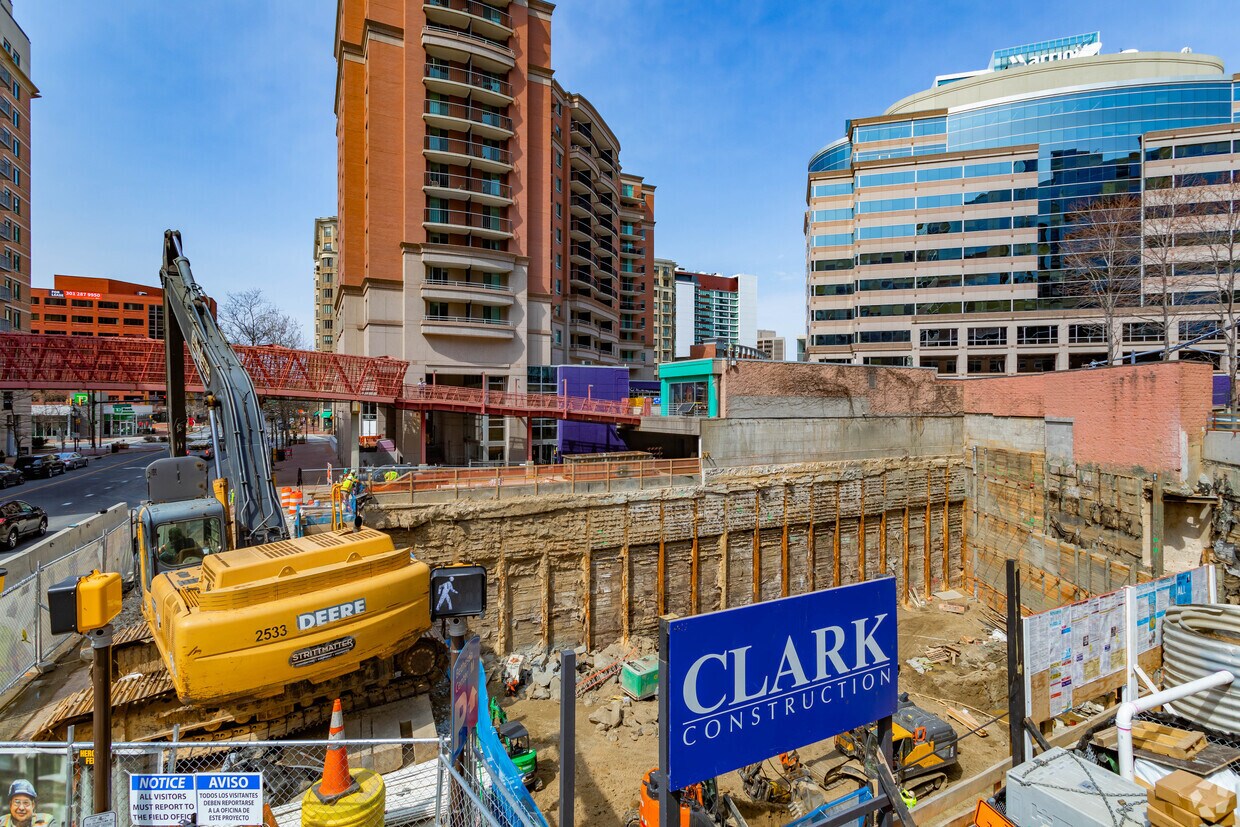Solaire 7607 - 7607 Old Georgetown Rd Bethesda, MD - Apartments for ...