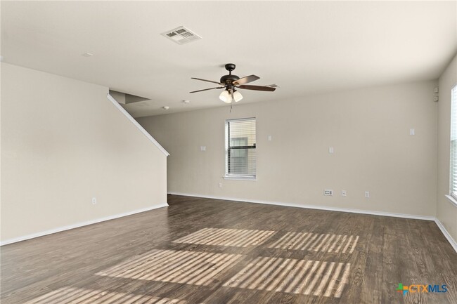 Building Photo - 1012 Tumbleweed Trail