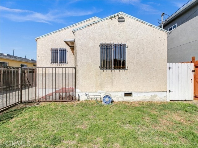 Foto del edificio - 1667 E 111th St