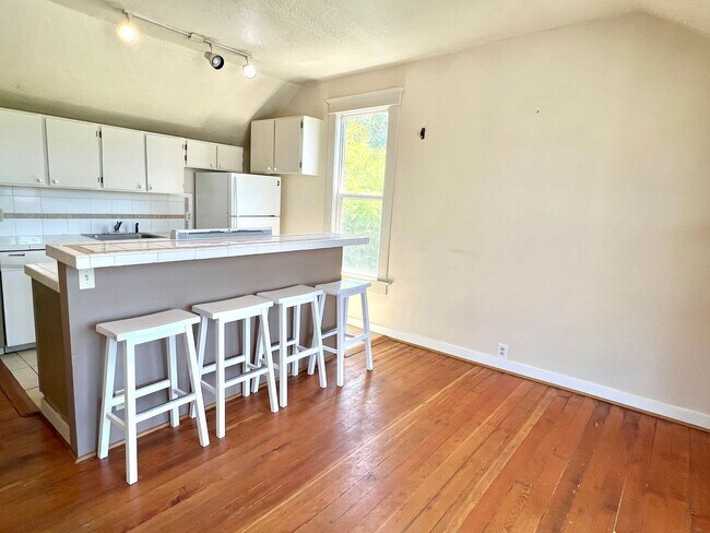 Foto del edificio - 3236 SE Alder St