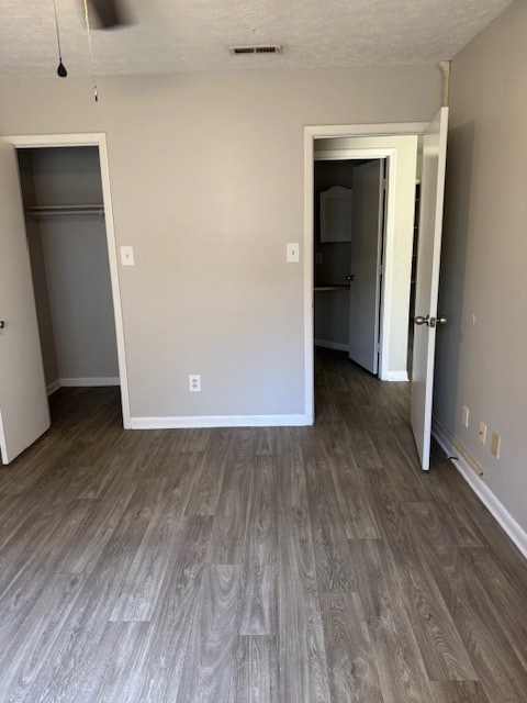 Building Photo - 839 Applewood Ln