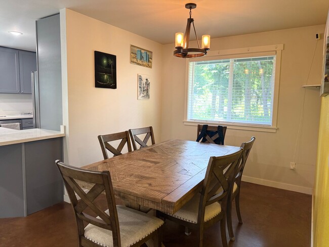 Building Photo - Welcome to Your Lakefront Retreat in Clear...