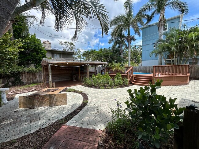 Foto del edificio - 141 81st Ave N
