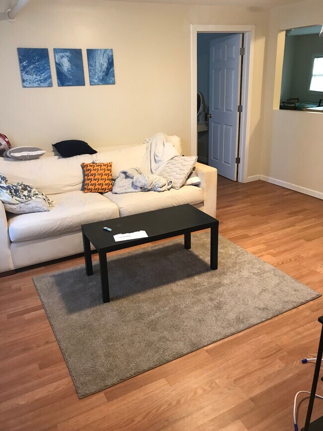 53 Tingley St Unit 1, Willimantic, CT 06226 Apartments at 53 Tingley St Willimantic, CT