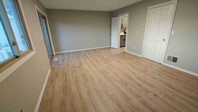 Building Photo - 7368 143rd St Ct W