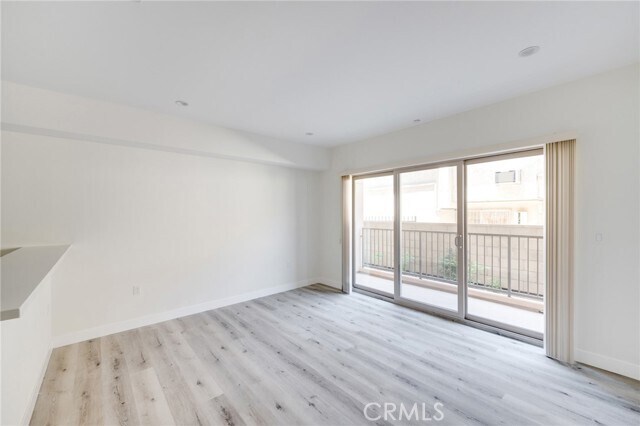 Foto del edificio - 14526 Hartland St