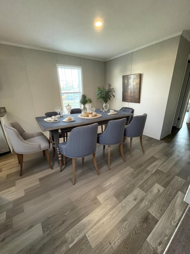 Building Photo - 49 Bellwood Dr