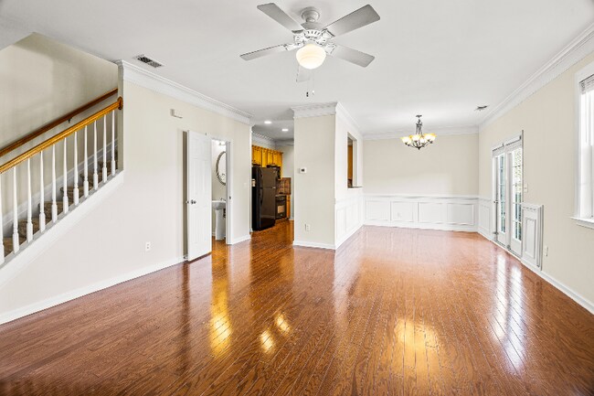 Foto del edificio - 1030 White St SW