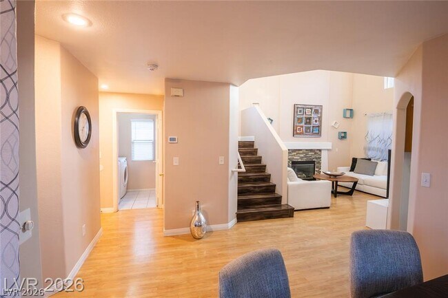 Foto del edificio - 805 Old Mine Creek Ln