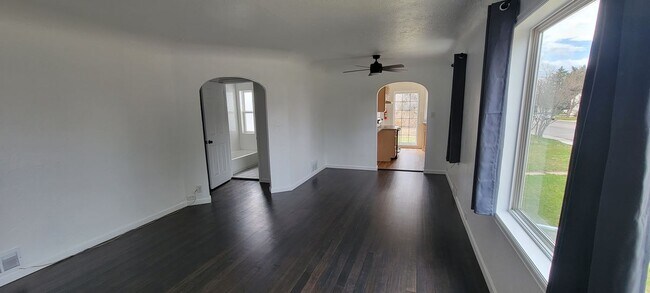 Foto del edificio - 4701 S Pearl St