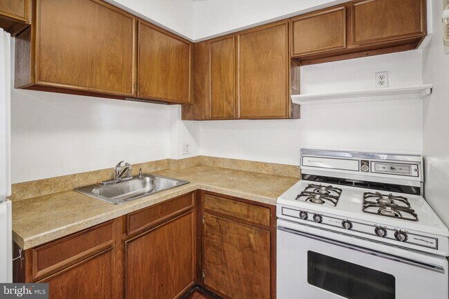 Foto del edificio - 2304 Waverly St
