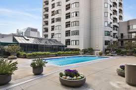 Foto del edificio - 601 Van Ness Ave