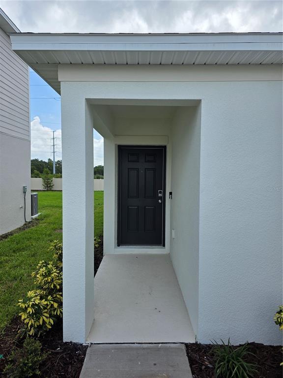 Building Photo - 503 Wayland Dr