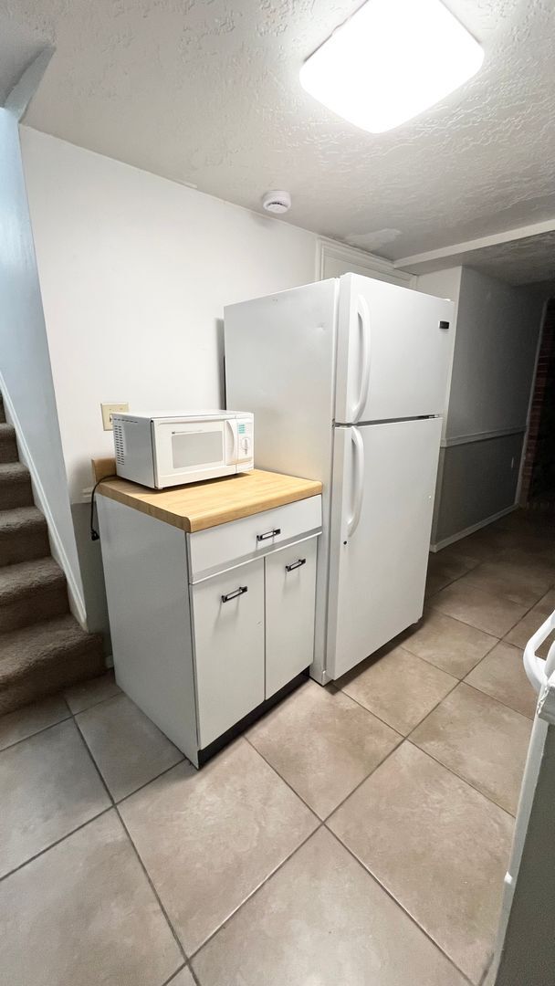 Foto del edificio - 5 Bedroom / 2 Bathroom house in Sandy