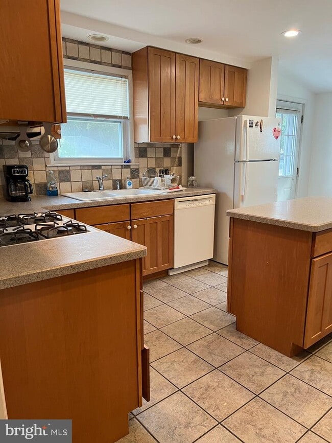 51 Bortle Ave, Vineland, NJ 08360 House Rental in Vineland, NJ