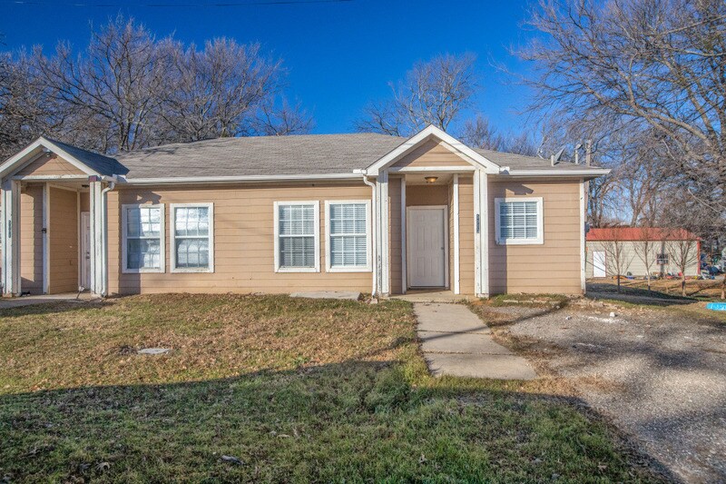 5983 Robinwood Ln, Little Elm, TX 75068 Condo for Rent in Little Elm