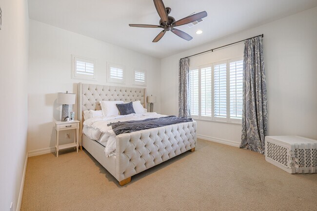Foto del edificio - 5337 E Palo Brea Ln