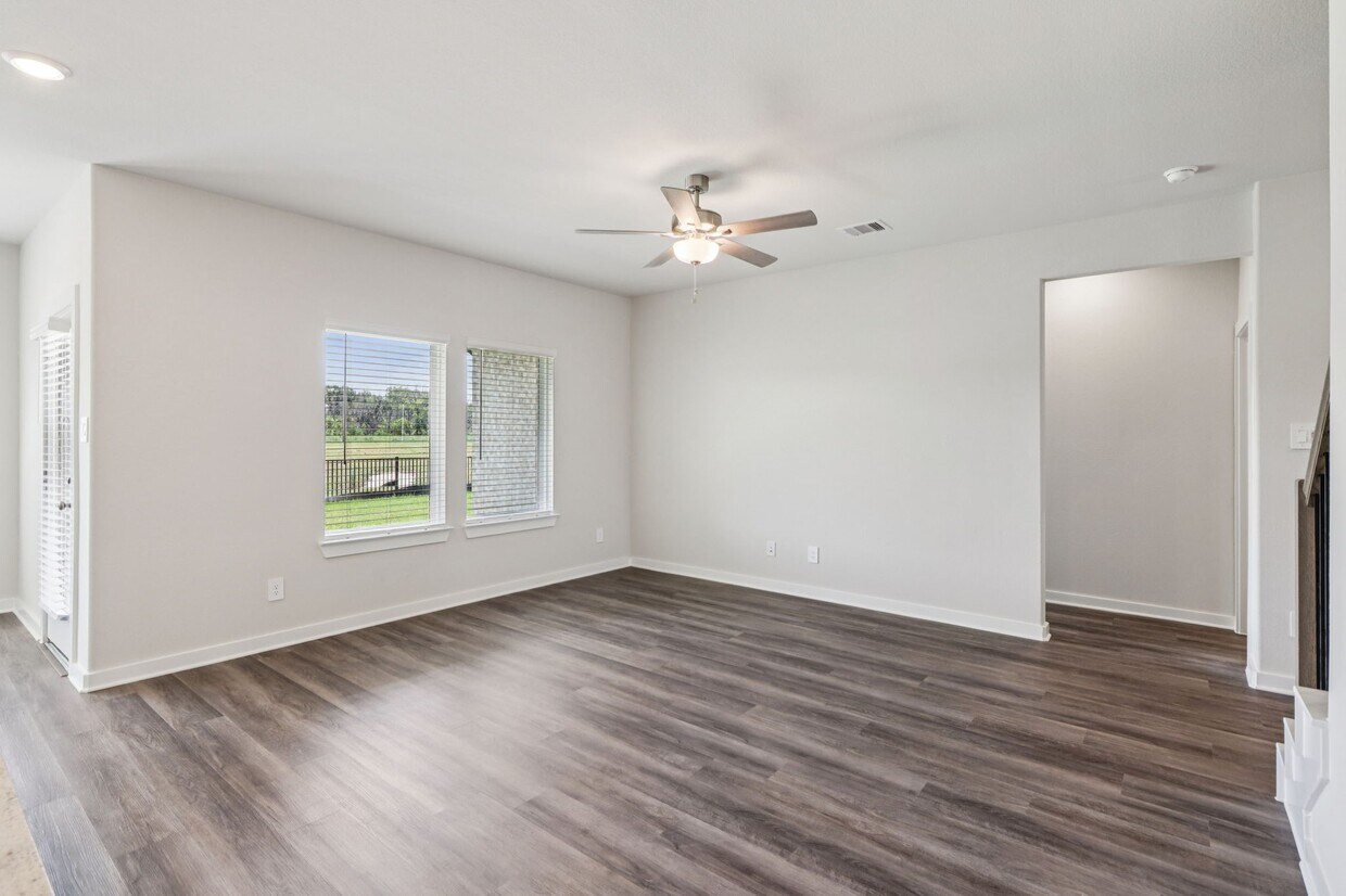 Building Photo - 2614 Wastelbread Ln