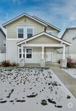 Building Photo - 4102 N Ambercreek Ave