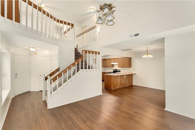 Foto del edificio - 3 bedroom 2 full bath home
