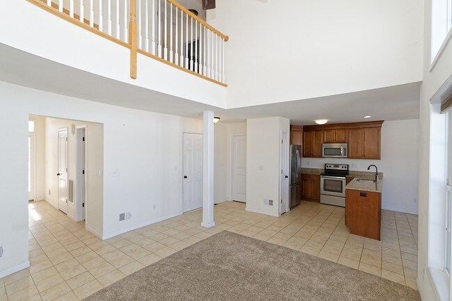 Foto del edificio - 615 Boght Rd