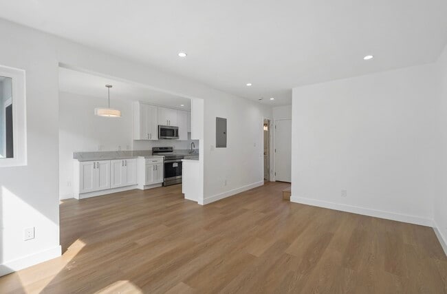 Foto del edificio - 2915 Hauser Blvd