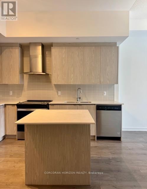 Photo du bâtiment - 55 Duke St W