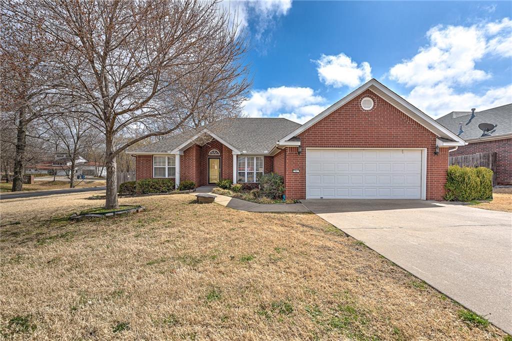 Foto principal - 701 SW Maidstone Ave