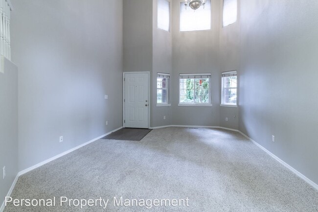 Building Photo - 3 br, 2.5 bath House - 8416 Ne 15th ST