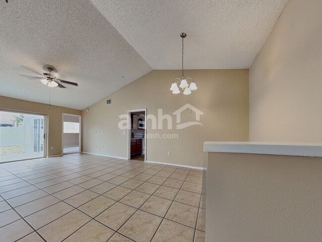 Building Photo - 11320 Clayridge Dr