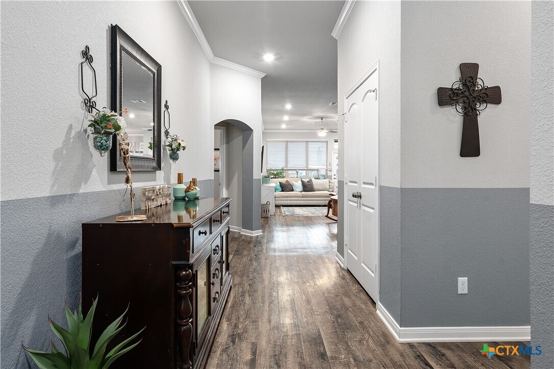 Foto principal - 1309 Amber Dawn Dr