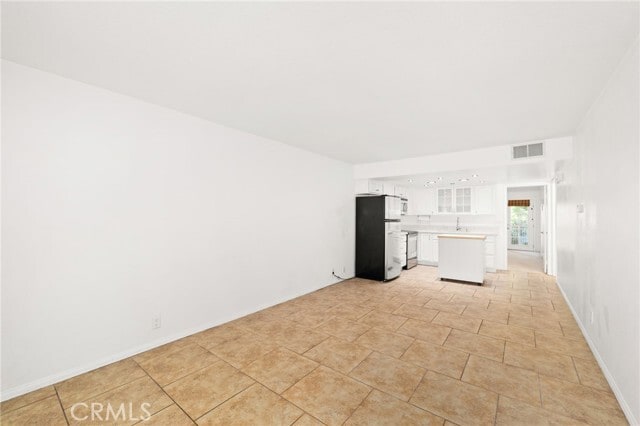 Building Photo - 9647 Spyglass Ave