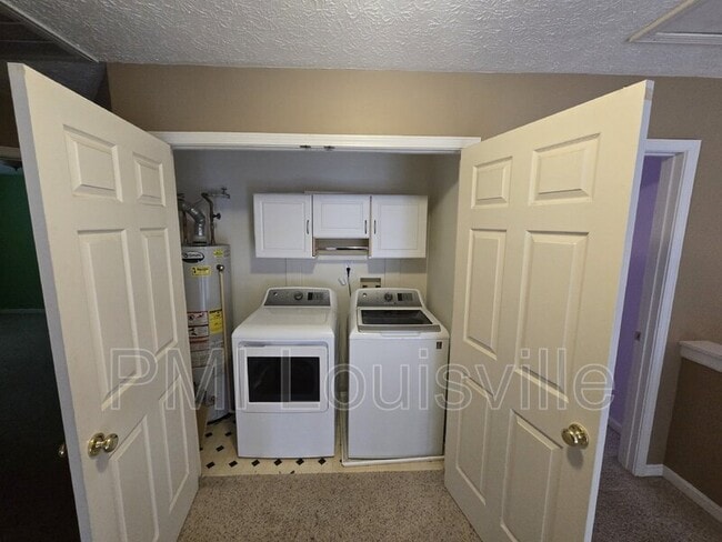 Foto del edificio - 9730 Hunting Ground Ct