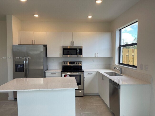Foto del edificio - 28581 SW 132nd Ct